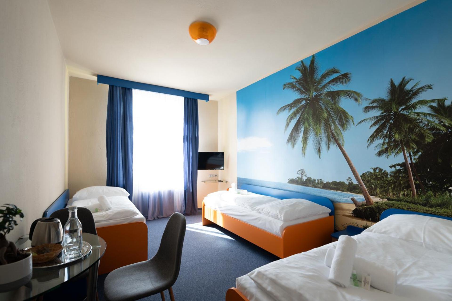 Hotel Liberec Bagian luar foto