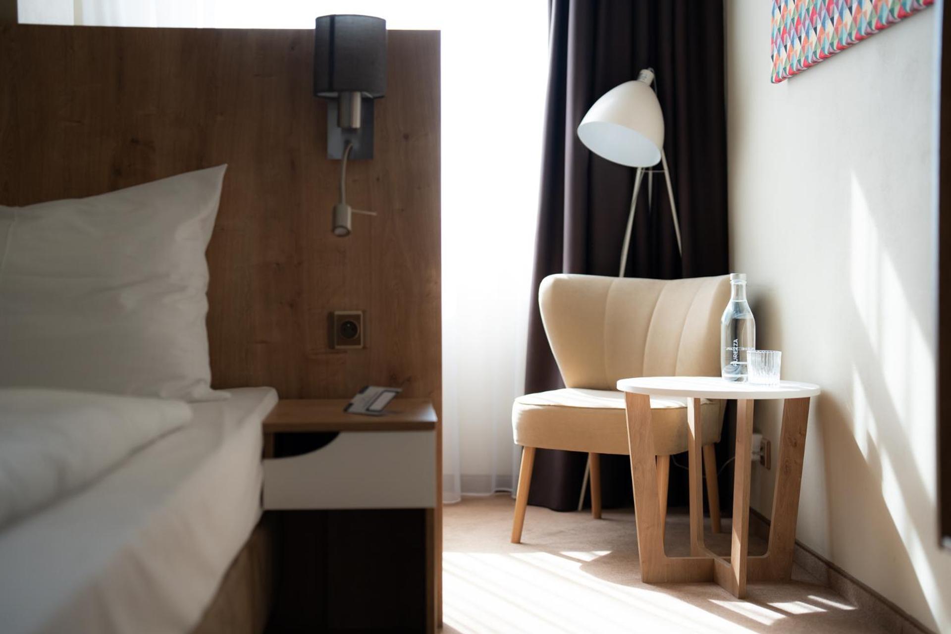 Hotel Liberec Bagian luar foto