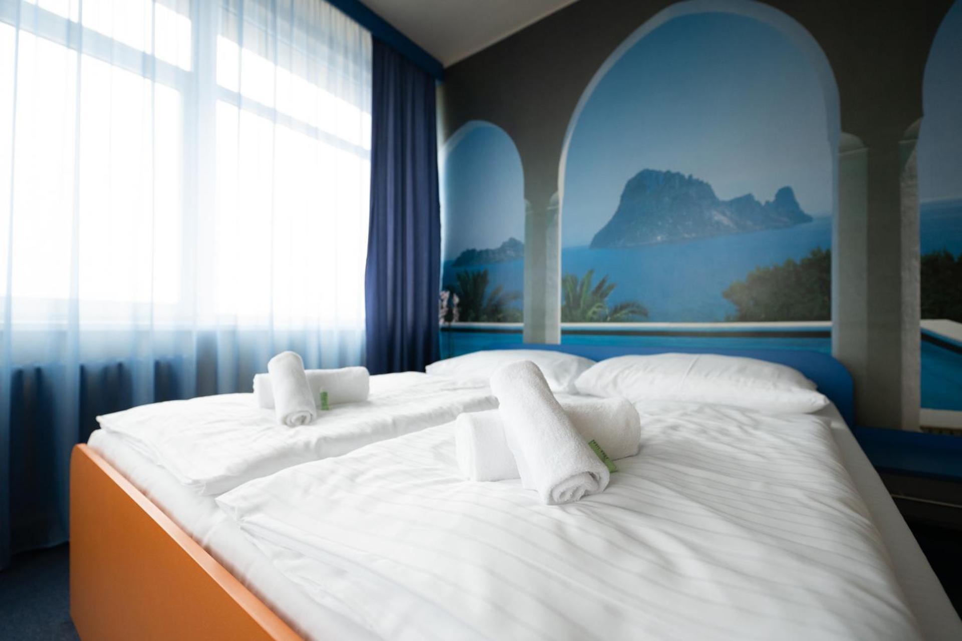 Hotel Liberec Bagian luar foto