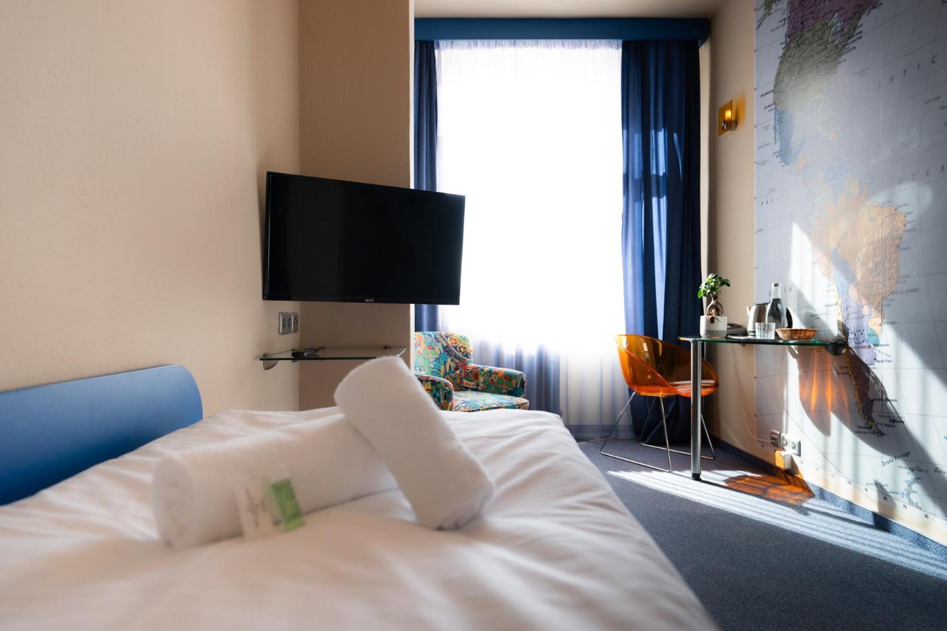Hotel Liberec Bagian luar foto