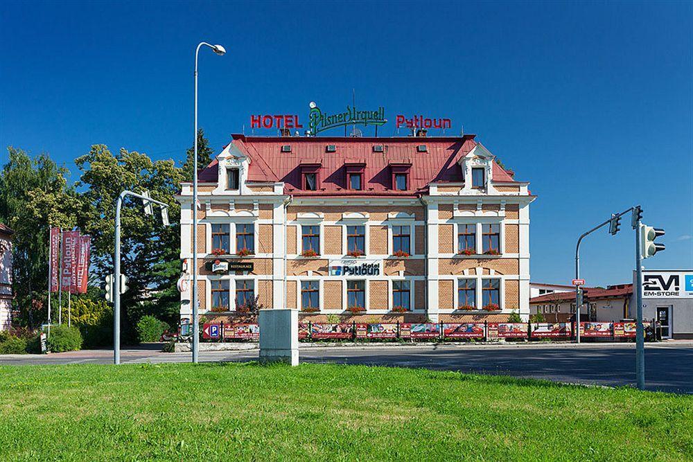 Hotel Liberec Bagian luar foto